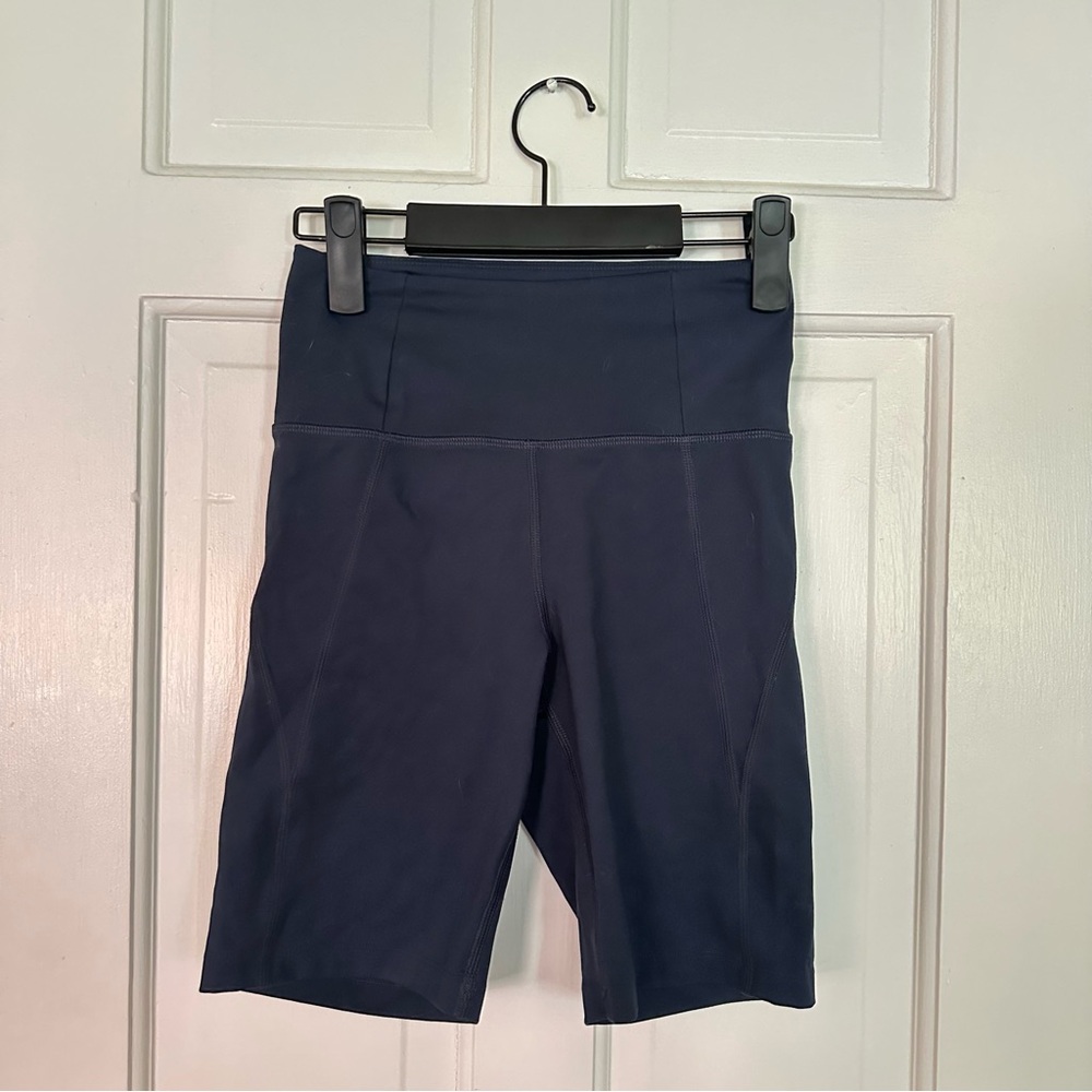Girlfriend biker shorts navy xs